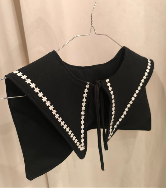 Cuello Flower Bl